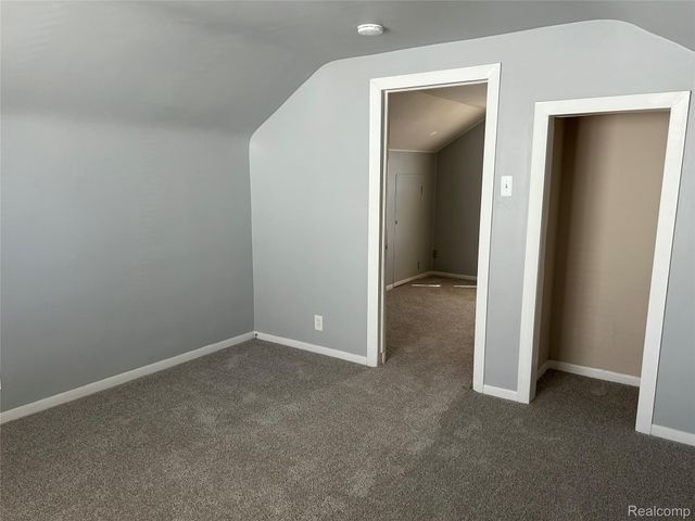 7546 Sterling, Center Line, MI 48015