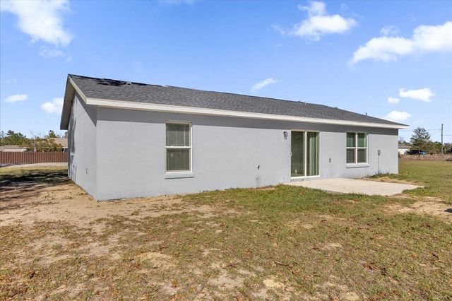 549 MALAUKA RADIAL, Ocklawaha, FL 32179