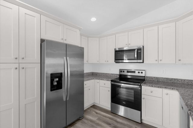 549 MALAUKA RADIAL, Ocklawaha, FL 32179