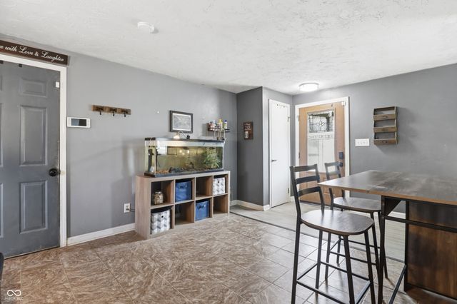 3518 River Bluff Road, Anderson, IN 46012