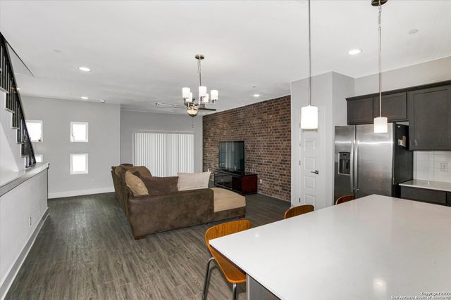 302 Tendick Unit 1103, San Antonio, TX 78209