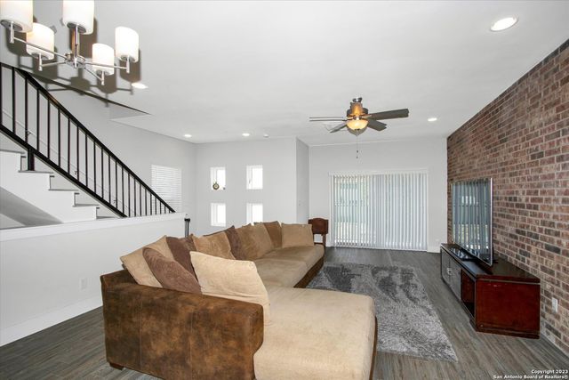 302 Tendick Unit 1103, San Antonio, TX 78209