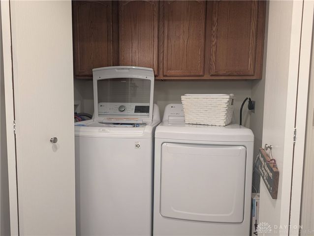 1977 Willoughby Avenue, Moorefield Twp, OH 45502