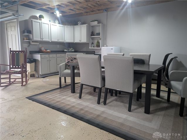 1977 Willoughby Avenue, Moorefield Twp, OH 45502