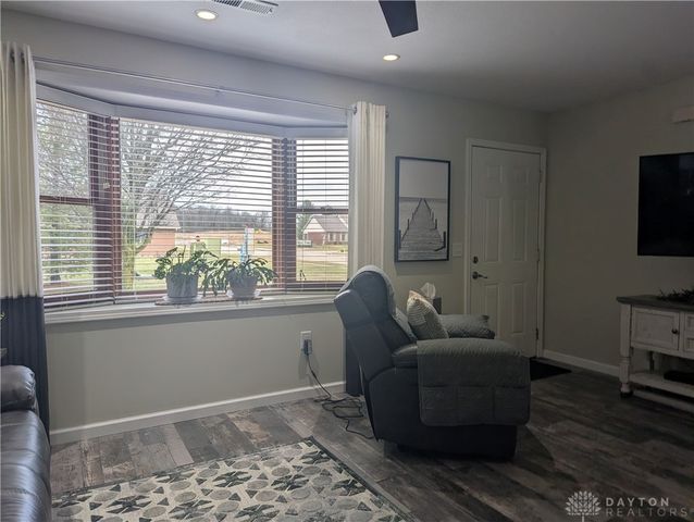 1977 Willoughby Avenue, Moorefield Twp, OH 45502