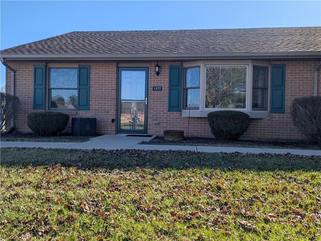 1977 Willoughby Avenue, Moorefield Twp, OH 45502