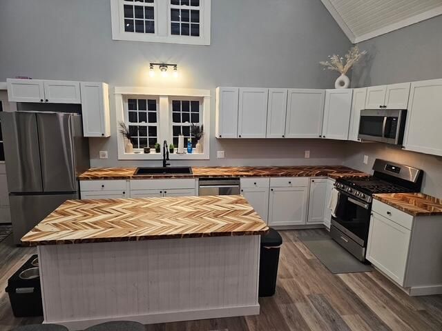 8212 State Route 3, Vermontville, NY 12989