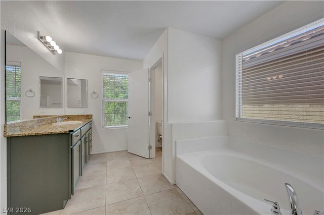 6169 Scarlet Leaf Street, Las Vegas, NV 89148