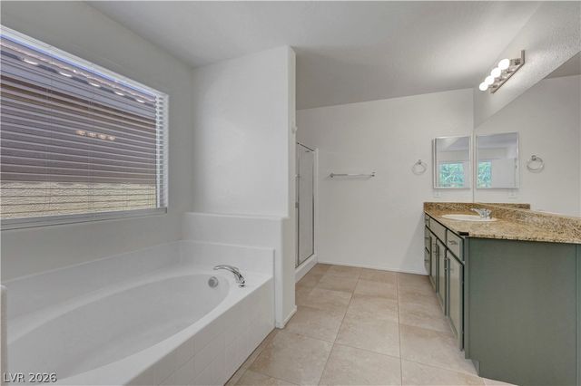 6169 Scarlet Leaf Street, Las Vegas, NV 89148
