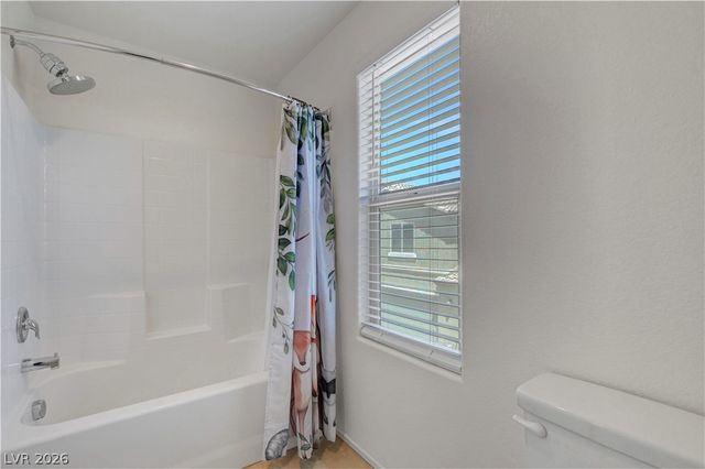 6169 Scarlet Leaf Street, Las Vegas, NV 89148