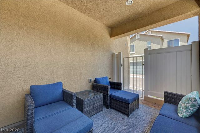 6169 Scarlet Leaf Street, Las Vegas, NV 89148
