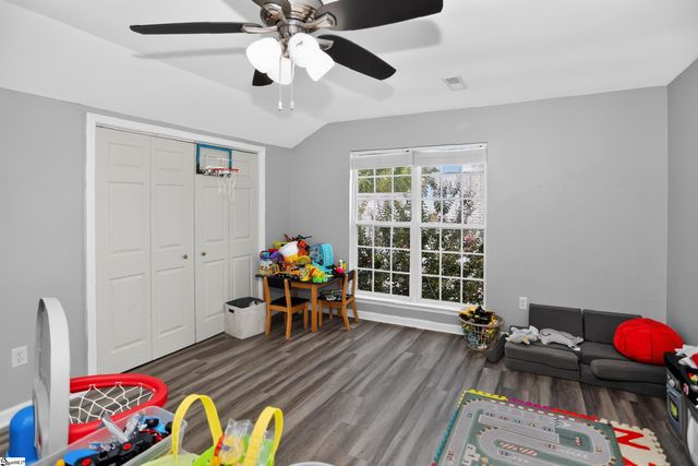 5 Valley Glenn Court, Greer, SC 29650