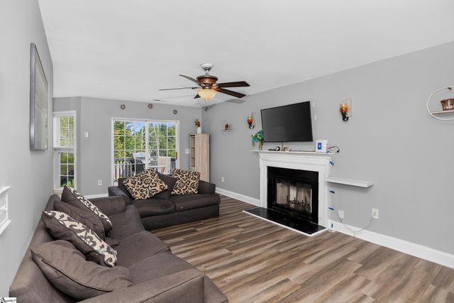 5 Valley Glenn Court, Greer, SC 29650