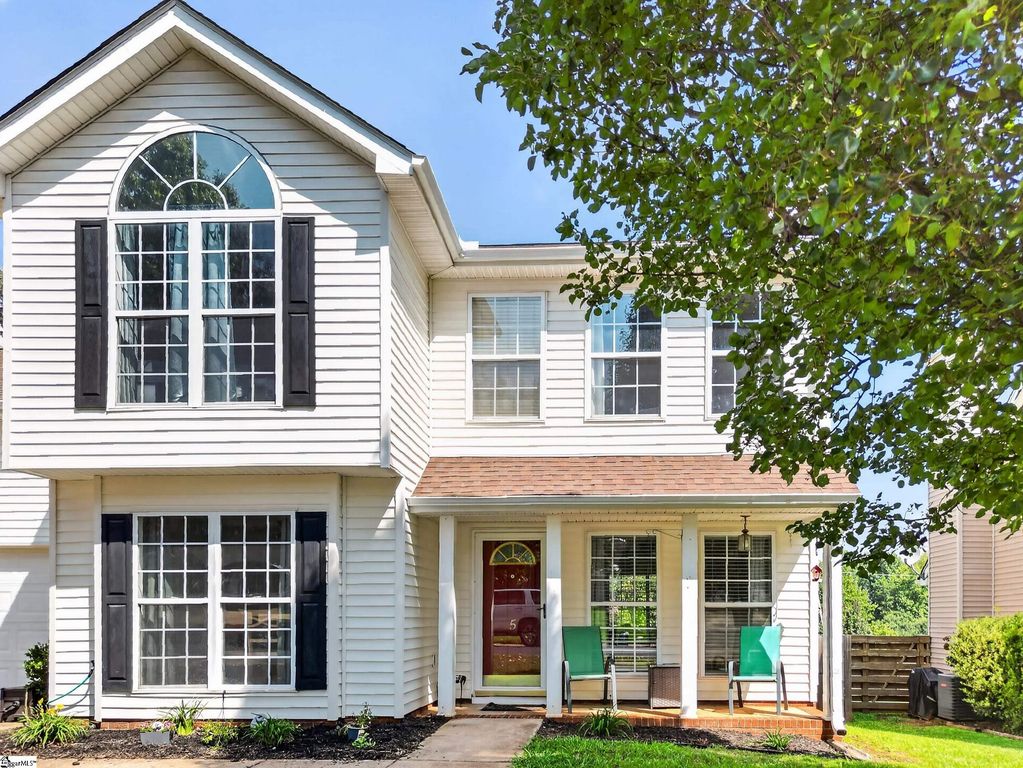 5 Valley Glenn Court, Greer, SC 29650