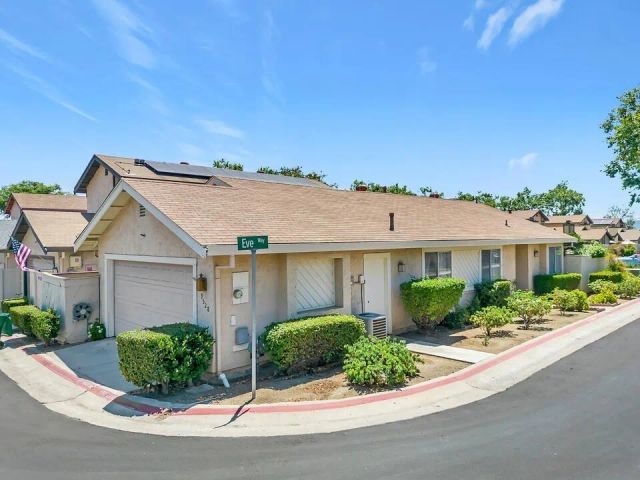 9528 eve, Santee, CA 92071