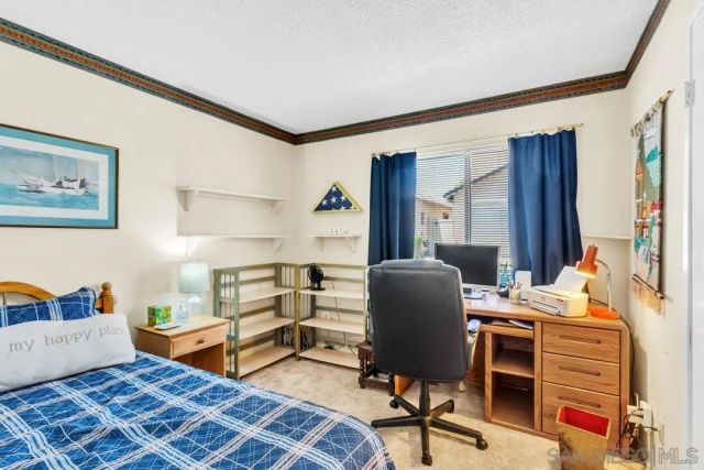 9528 eve, Santee, CA 92071