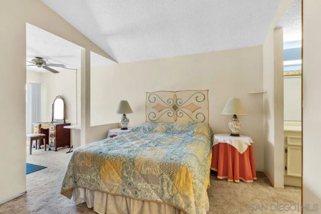 9528 eve, Santee, CA 92071