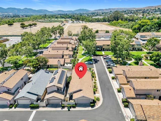 9528 eve, Santee, CA 92071