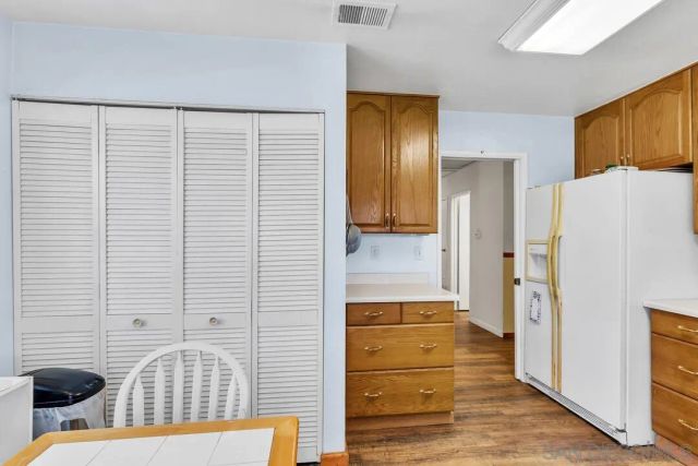 9528 eve, Santee, CA 92071