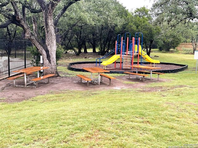 23943 Stately Oaks, San Antonio, TX 78260