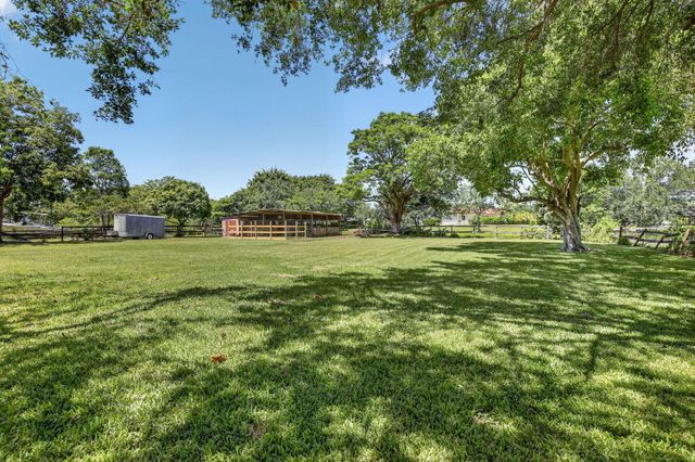 5491 SW 188th Avenue, Southwest Ranches, FL 33332