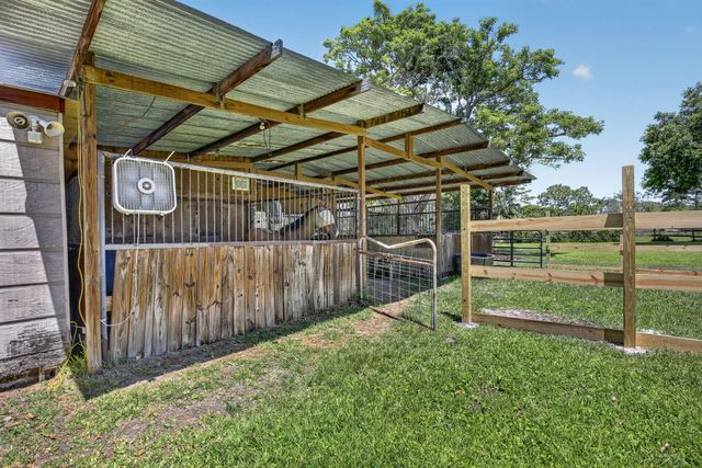 5491 SW 188th Avenue, Southwest Ranches, FL 33332