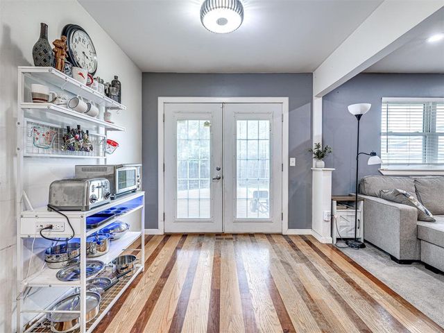 411 Oak Creek Drive, Yukon, OK 73099