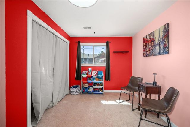 8116 N N Panorama Dr, Spokane, WA 99208