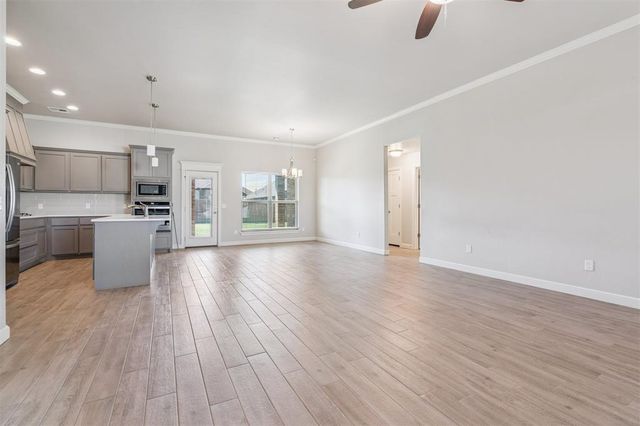 11805 Edi Avenue, Yukon, OK 73099