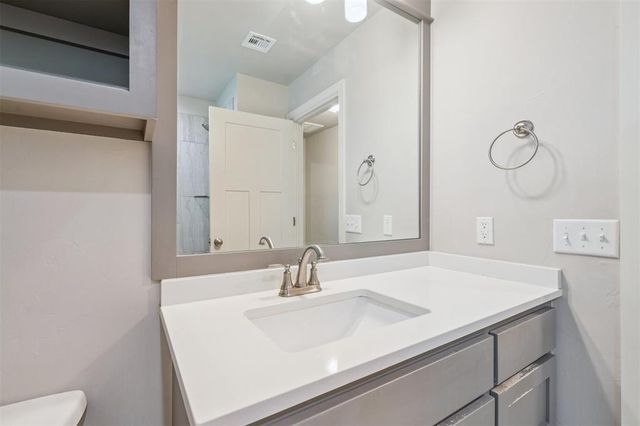 11805 Edi Avenue, Yukon, OK 73099