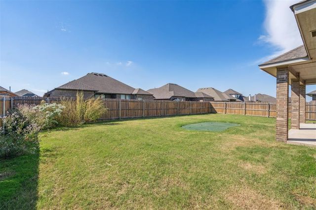 11805 Edi Avenue, Yukon, OK 73099