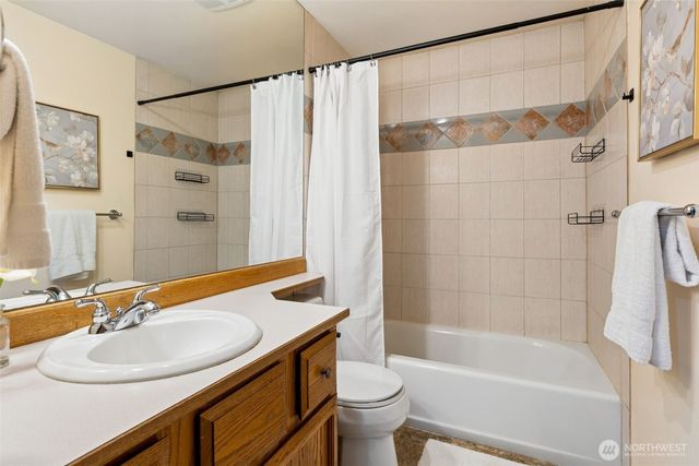 17315 97th Avenue Ct E, Puyallup, WA 98375