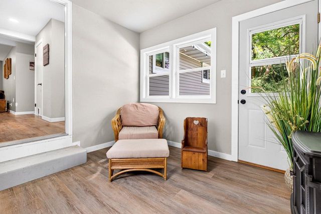 1730 W EDGEWOOD DRIVE, Appleton, WI 54913