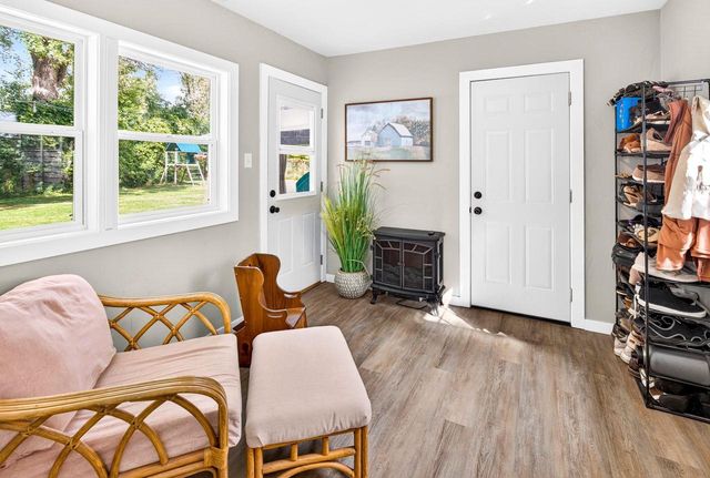 1730 W EDGEWOOD DRIVE, Appleton, WI 54913