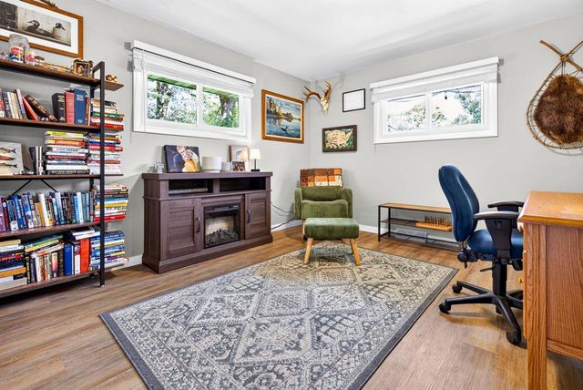 1730 W EDGEWOOD DRIVE, Appleton, WI 54913
