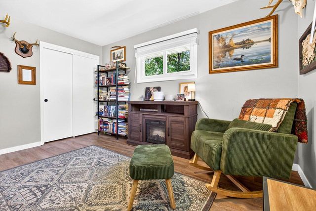 1730 W EDGEWOOD DRIVE, Appleton, WI 54913