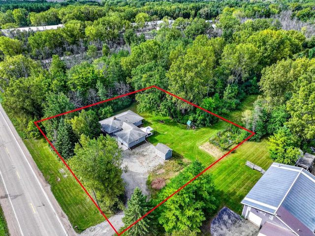 1730 W EDGEWOOD DRIVE, Appleton, WI 54913
