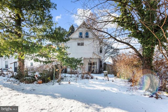 743 3RD ST, Catasauqua, PA 18032