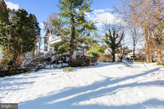 743 3RD ST, Catasauqua, PA 18032