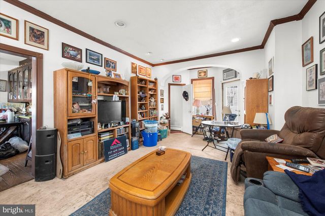 743 3RD ST, Catasauqua, PA 18032