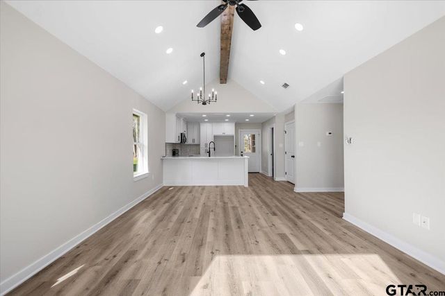 427 Harmony St., Tyler, TX 75702