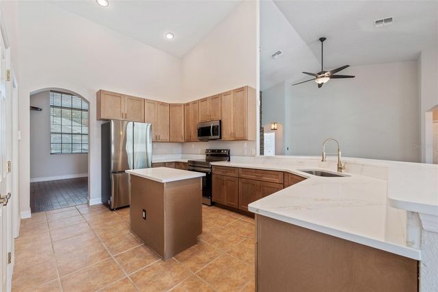 3336 HERRINGRIDGE DRIVE, Orlando, FL 32812