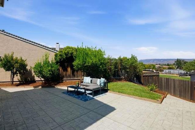 8710 Jan Drive, Gilroy, CA 95020
