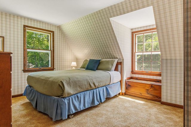 12 Olde Road, Hampton, NH 03842