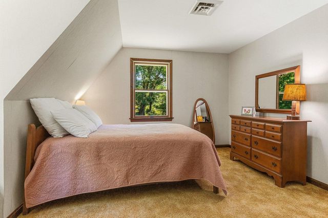 12 Olde Road, Hampton, NH 03842