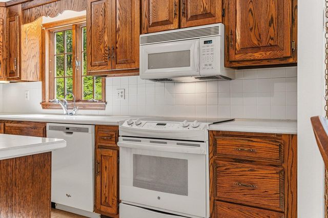 12 Olde Road, Hampton, NH 03842