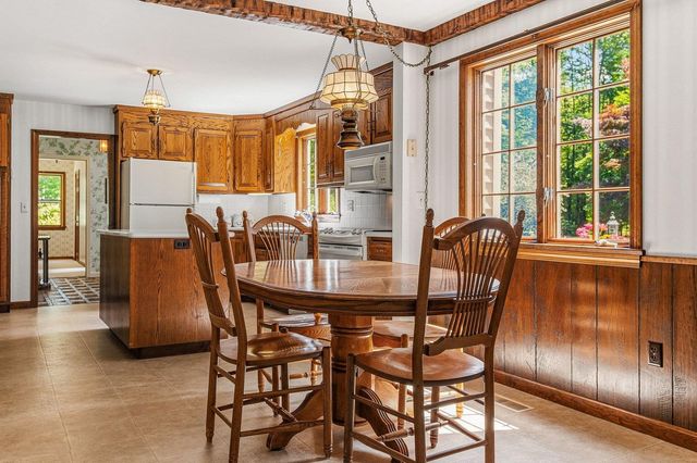 12 Olde Road, Hampton, NH 03842