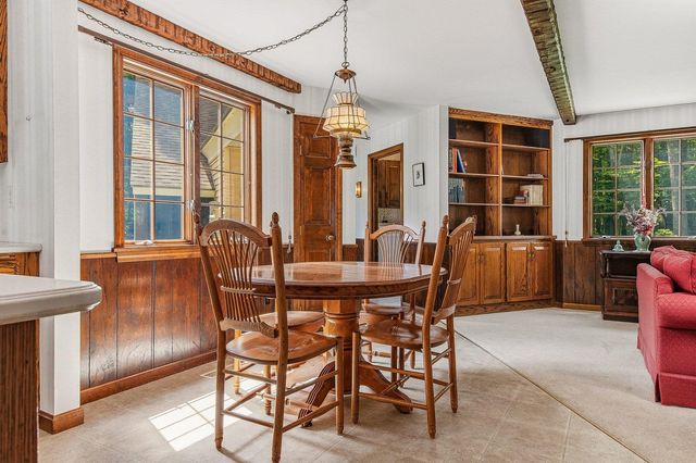 12 Olde Road, Hampton, NH 03842