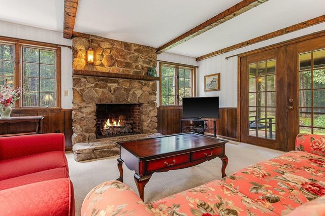 12 Olde Road, Hampton, NH 03842