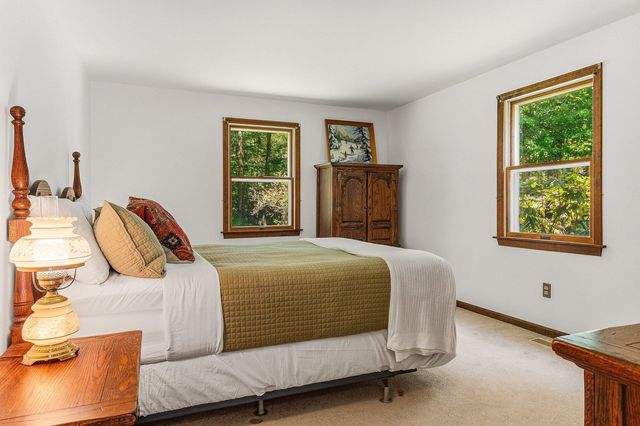 12 Olde Road, Hampton, NH 03842